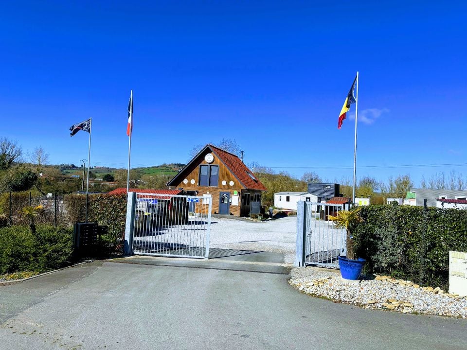 Camping Les Cytises à Isques