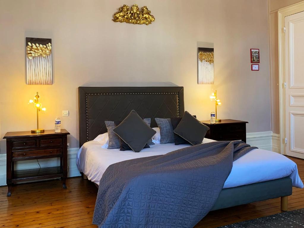 Chambre à l'Enclos de l'Évêché, vieille ville de Boulogne