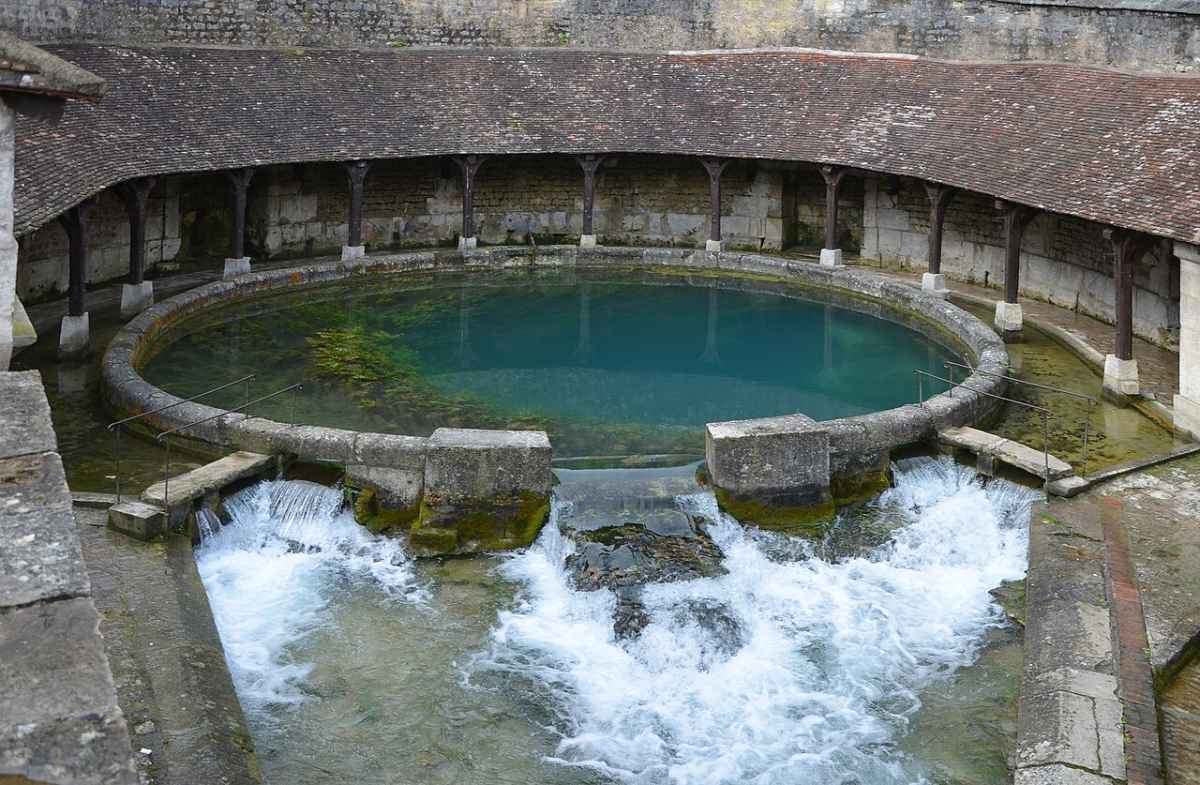 La Fosse Dionne à Tonnerre en Bourgogne